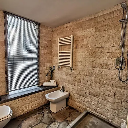 Apartament Housegardenfleming *