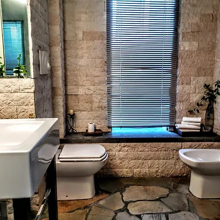 Apartament Housegardenfleming *