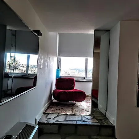 Housegardenfleming Apartment